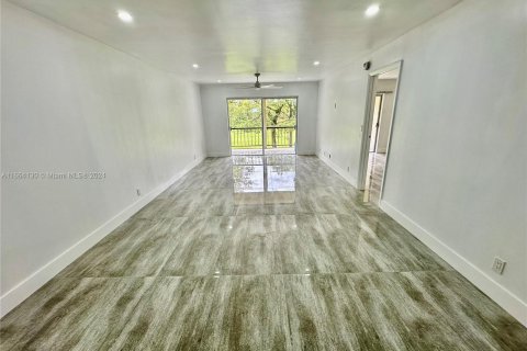 Copropriété à vendre à Lauderhill, Floride: 2 chambres, 101.45 m2 № 1375647 - photo 15