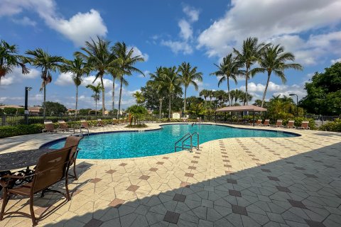 Villa ou maison à vendre à Royal Palm Beach, Floride: 5 chambres, 248.7 m2 № 1173964 - photo 2