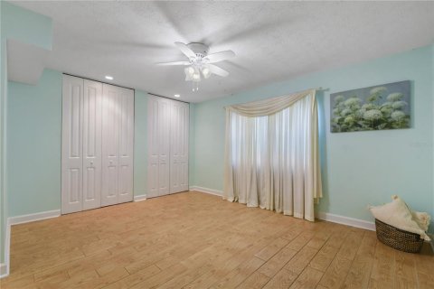 Condo in Orlando, Florida, 3 bedrooms  № 1402276 - photo 18