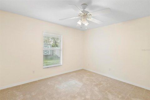 House in DeLand, Florida 4 bedrooms, 212.19 sq.m. № 1315471 - photo 21