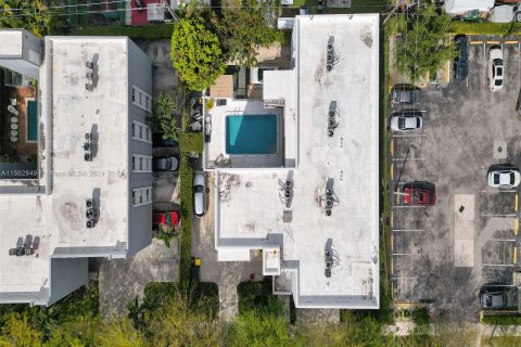 Купить коммерческую недвижимость в Корал-Гейблс, Флорида № 1097174 - фото 21