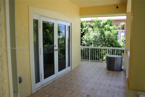 House in Key Largo, Florida 3 bedrooms, 129.32 sq.m. № 701417 - photo 15