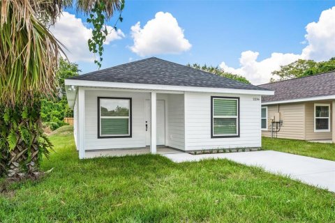 Casa en venta en Sanford, Florida, 2 dormitorios, 98.1 m2 № 1392352 - foto 2