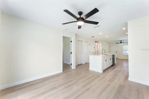 Casa en venta en Sanford, Florida, 2 dormitorios, 98.1 m2 № 1392352 - foto 15