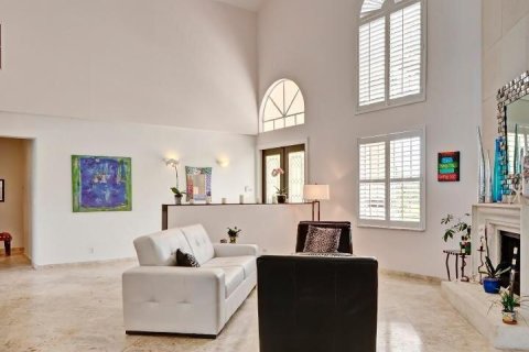 Villa ou maison à vendre à Delray Beach, Floride: 5 chambres, 294.59 m2 № 962458 - photo 2