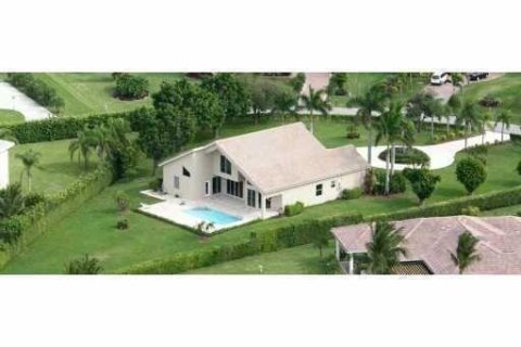 Villa ou maison à vendre à Delray Beach, Floride: 5 chambres, 294.59 m2 № 962458 - photo 7