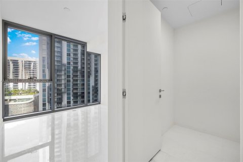 Condominio en venta en Miami, Florida, 1 dormitorio, 71.26 m2 № 1418177 - foto 14