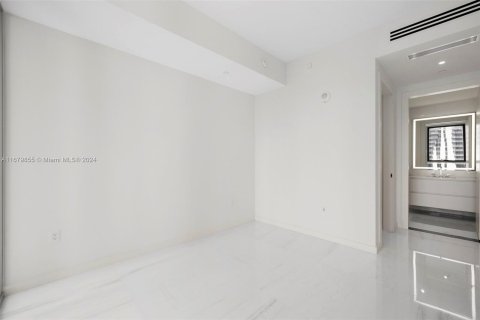 Condominio en venta en Miami, Florida, 1 dormitorio, 71.26 m2 № 1418177 - foto 16