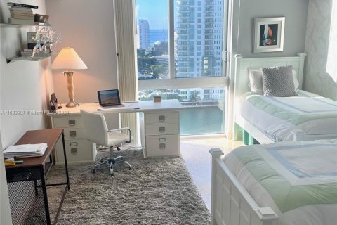 Condominio en venta en Miami, Florida, 3 dormitorios, 166.48 m2 № 1418179 - foto 16