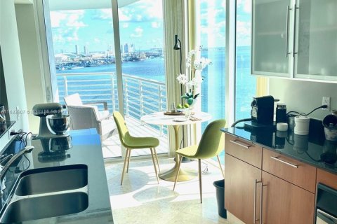 Condominio en venta en Miami, Florida, 3 dormitorios, 166.48 m2 № 1418179 - foto 6