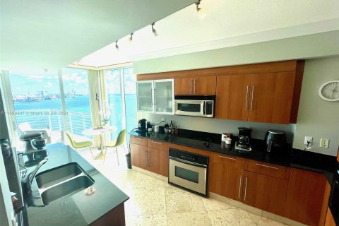 Condominio en venta en Miami, Florida, 3 dormitorios, 166.48 m2 № 1418179 - foto 4