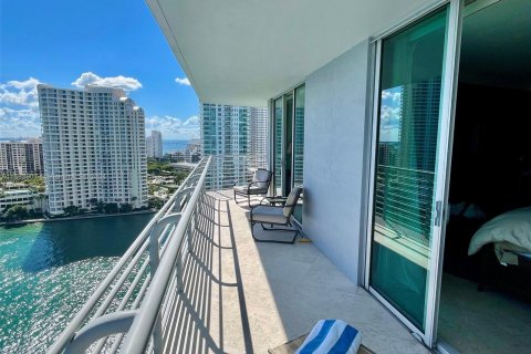 Condominio en venta en Miami, Florida, 3 dormitorios, 166.48 m2 № 1418179 - foto 8