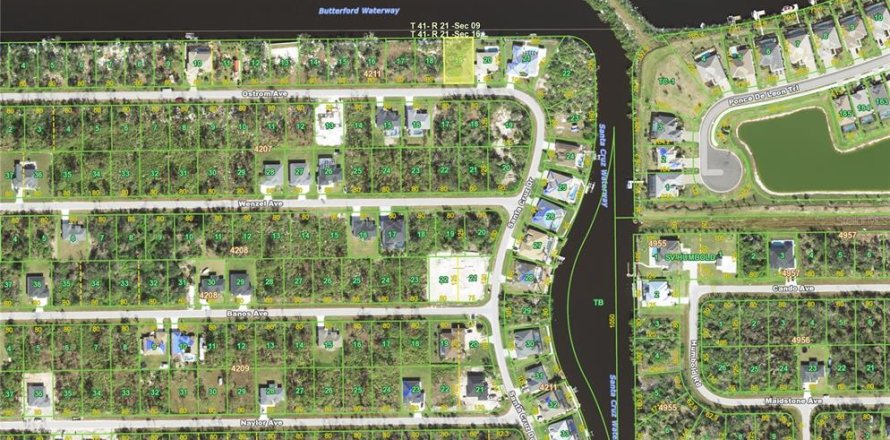 Land in Port Charlotte, Florida № 759493