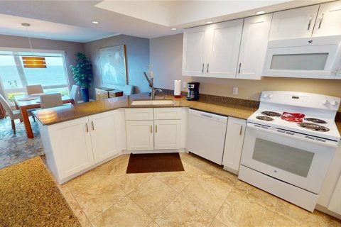 Condo in Punta Gorda, Florida, 2 bedrooms  № 811807 - photo 12