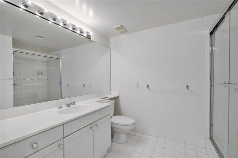 Condo in Aventura, Florida, 2 bedrooms  № 1355403 - photo 15