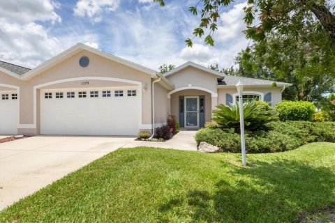 Villa ou maison à vendre à North Port, Floride: 2 chambres, 130.9 m2 № 1262557 - photo 1