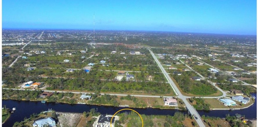 Terrain à Port Charlotte, Floride № 1262740