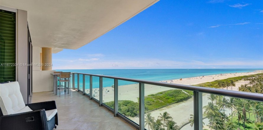 Condo in Miami Beach, Florida, 2 bedrooms  № 1395889