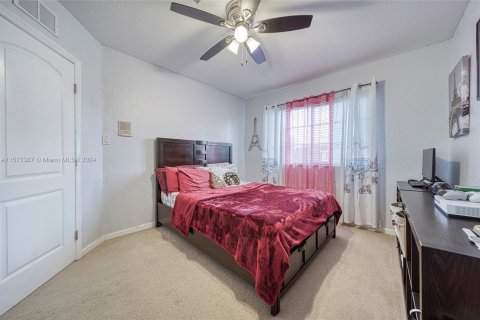 Adosado en venta en Homestead, Florida, 3 dormitorios, 146.79 m2 № 1145243 - foto 29