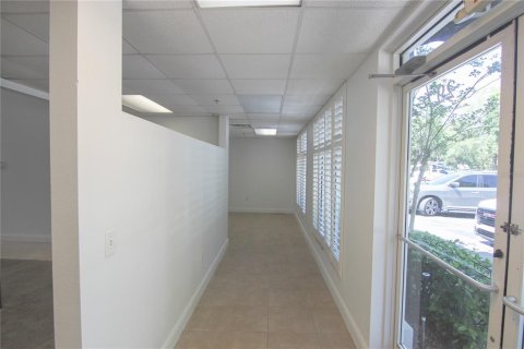 Immobilier commercial à vendre à Orlando, Floride: 238.02 m2 № 1386549 - photo 4