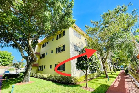 Copropriété à vendre à Pompano Beach, Floride: 1 chambre, 62.24 m2 № 1118990 - photo 30