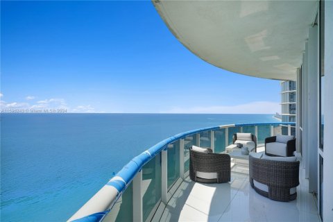 Condo in Sunny Isles Beach, Florida, 3 bedrooms  № 1189256 - photo 7