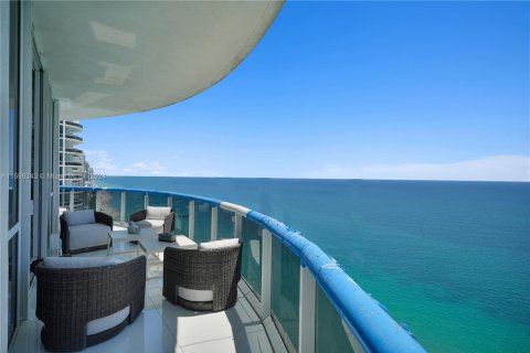 Condo in Sunny Isles Beach, Florida, 3 bedrooms  № 1189256 - photo 6