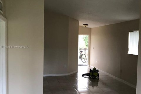 Condominio en venta en Homestead, Florida, 3 dormitorios, 109.25 m2 № 1404638 - foto 5