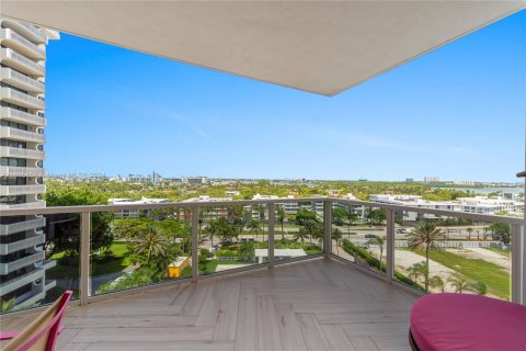 Condominio en venta en Bal Harbour, Florida, 4 dormitorios, 271.09 m2 № 1239089 - foto 5