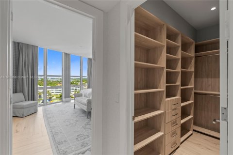 Condominio en venta en Bal Harbour, Florida, 4 dormitorios, 271.09 m2 № 1239089 - foto 27