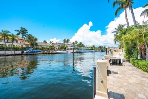 Villa ou maison à vendre à Boca Raton, Floride: 5 chambres, 739.69 m2 № 280658 - photo 17