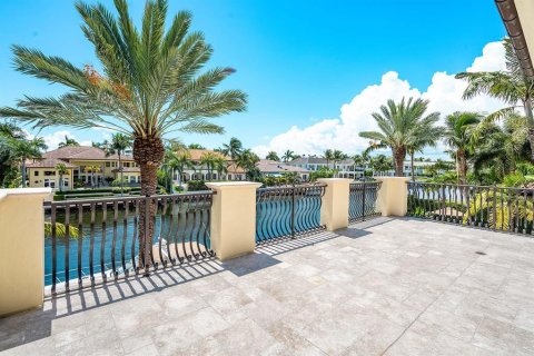 Villa ou maison à vendre à Boca Raton, Floride: 5 chambres, 739.69 m2 № 280658 - photo 25