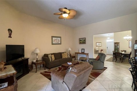 Villa ou maison à louer à Davenport, Floride: 4 chambres, 222.22 m2 № 1083324 - photo 13