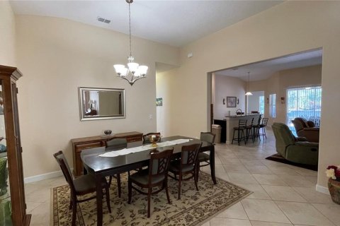 Villa ou maison à louer à Davenport, Floride: 4 chambres, 222.22 m2 № 1083324 - photo 10
