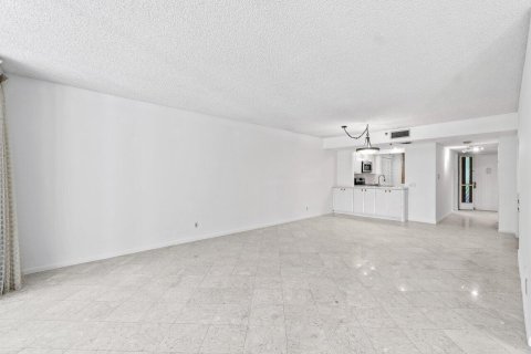 Condo in Boca Raton, Florida, 3 bedrooms  № 1092936 - photo 30