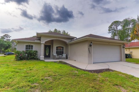 Villa ou maison à vendre à North Port, Floride: 3 chambres, 136.1 m2 № 1283076 - photo 2