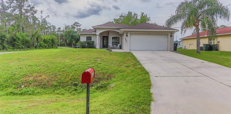 Casa en North Port, Florida 3 dormitorios, 136.1 m2 № 1283076