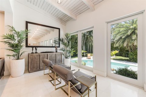 Villa ou maison à vendre à Coral Gables, Floride: 5 chambres, 563.82 m2 № 1185758 - photo 16