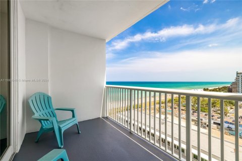 Copropriété à vendre à Miami Beach, Floride: 1 chambre, 91.04 m2 № 1184326 - photo 4