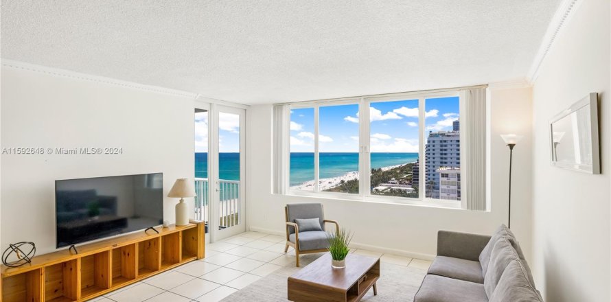 Condo in Miami Beach, Florida, 1 bedroom  № 1184326