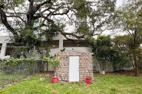 Villa ou maison à vendre à Miami, Floride: 3 chambres, 103.86 m2 № 1370455 - photo 18