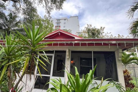 Casa en venta en Miami, Florida, 3 dormitorios, 103.86 m2 № 1370455 - foto 7