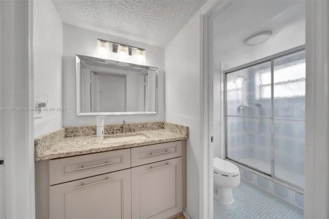 Condo in Davie, Florida, 2 bedrooms  № 1370532 - photo 30