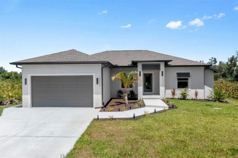 House in Port Charlotte, Florida 3 bedrooms, 151.52 sq.m. № 1149132 - photo 2