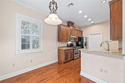 Adosado en venta en Orlando, Florida, 3 dormitorios, 239.32 m2 № 1401844 - foto 4