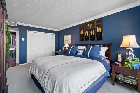 Condominio en venta en North Palm Beach, Florida, 2 dormitorios, 114.73 m2 № 652580 - foto 1