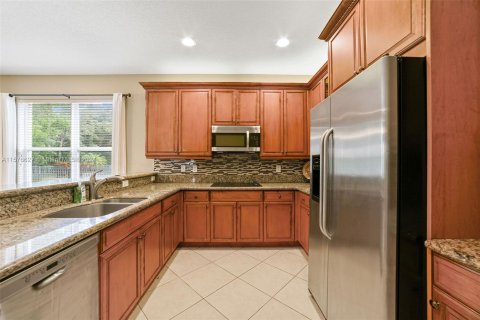 Casa en venta en Miramar, Florida, 5 dormitorios, 257.43 m2 № 1178146 - foto 8