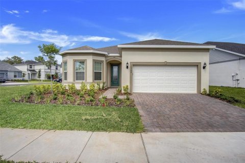 House in Orlando, Florida 3 bedrooms, 209.77 sq.m. № 1394136 - photo 2