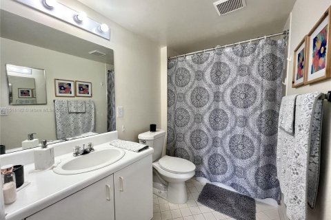 Condominio en venta en Pembroke Pines, Florida, 2 dormitorios, 105.63 m2 № 951431 - foto 19