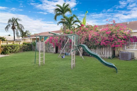 Copropriété à vendre à Miami, Floride: 3 chambres, 111.48 m2 № 1221044 - photo 29